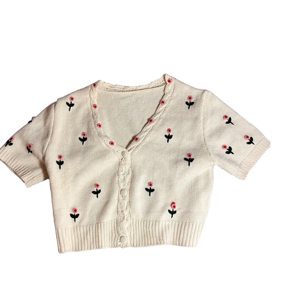 Unbranded Sweaters - Cropped Cardigan Cream Floral Embroidered Short Sleeve Small Cottagecore Teacher